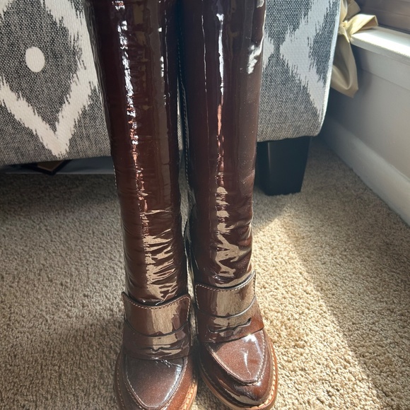 Dolce & Gabbana Heeled Boots - Picture 3 of 10